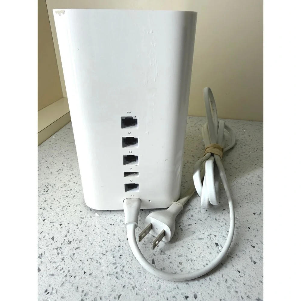 Apple AirPort Extreme A1521 2TB White 802.11ac Dual-Band‎ Wi-Fi Router ME918LL/A